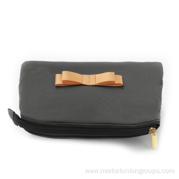 Factory Polyester ECO Friendly Light Plain Bow Gray Cheap Custom Cosmetic Makeup Shell Bags
